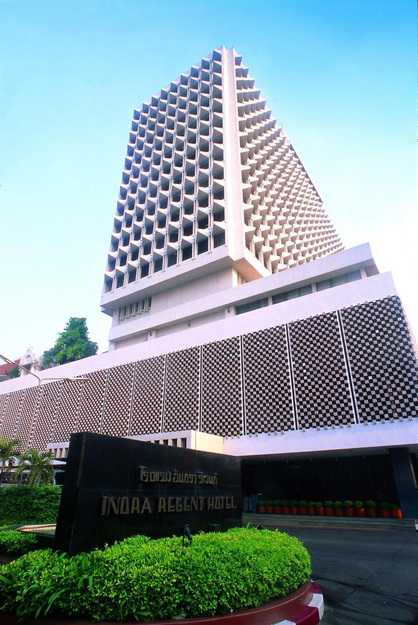 होटल Indra Regent 4*